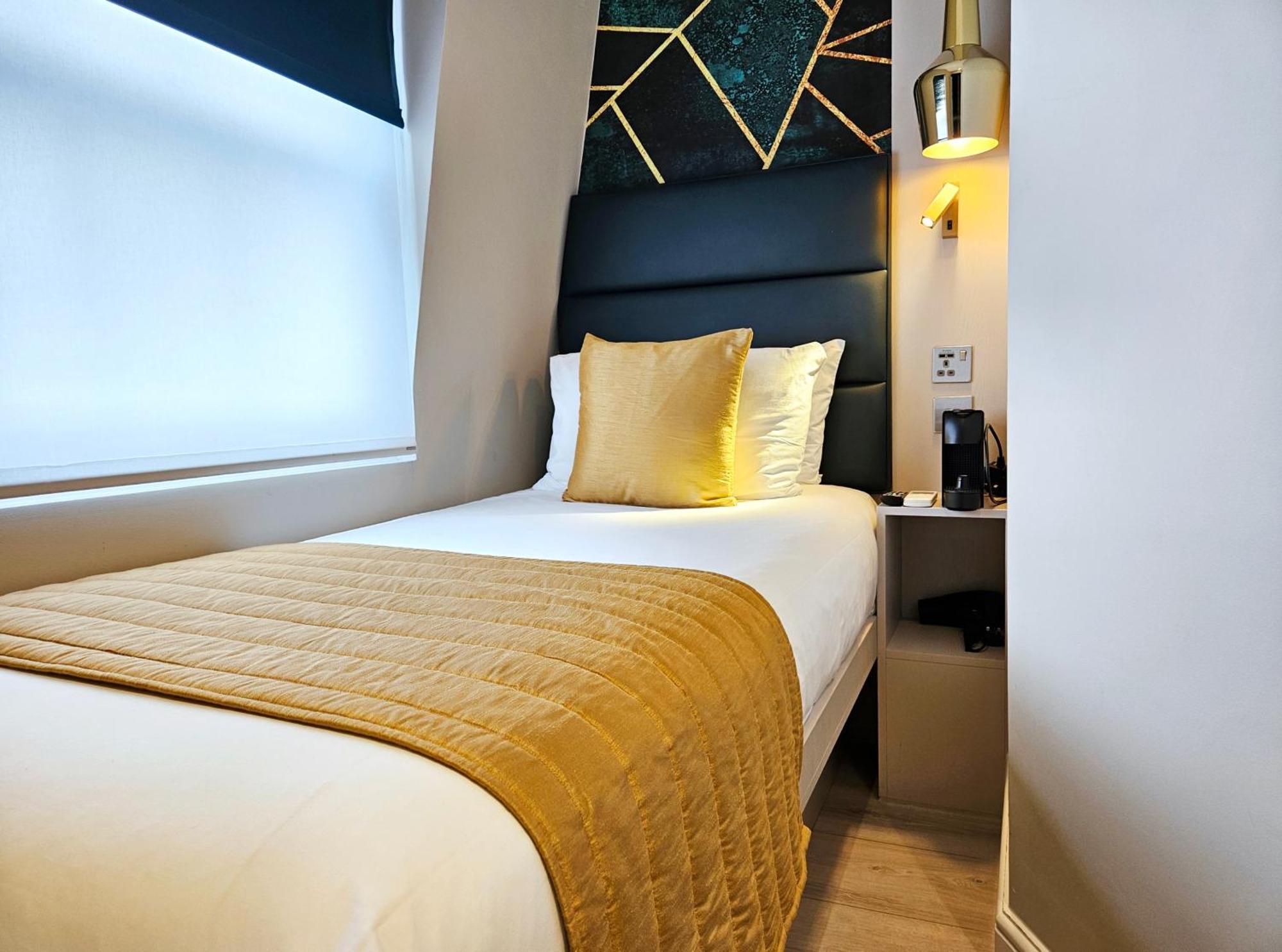 Nox Hyde Park Aparthotel Londen Kamer foto